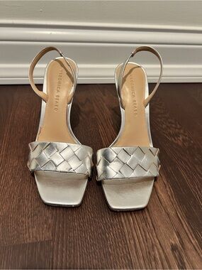 Veronica Beard Silver Heels size 8